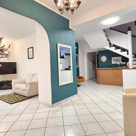 Nocleg ze śniadaniem Cassia Przy Parku Zdrojowym