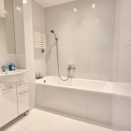 Cassia Przy Parku Zdrojowym 3*