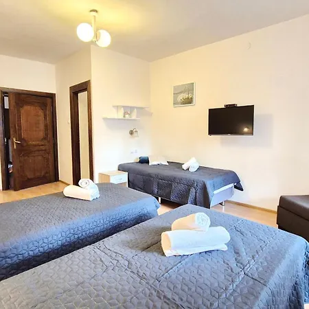 Nocleg ze śniadaniem Cassia Przy Parku Zdrojowym 3*