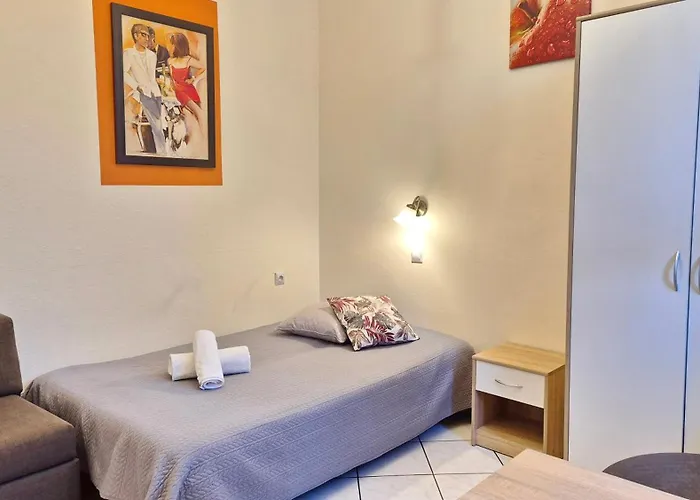 לינה וארוחת בוקר Cassia Przy Parku Zdrojowym